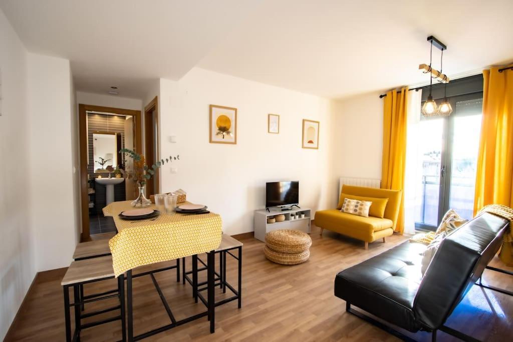 Mi Trocito De Sabinanigo, Wifi, Parking, Terraza Apartment ภายนอก รูปภาพ